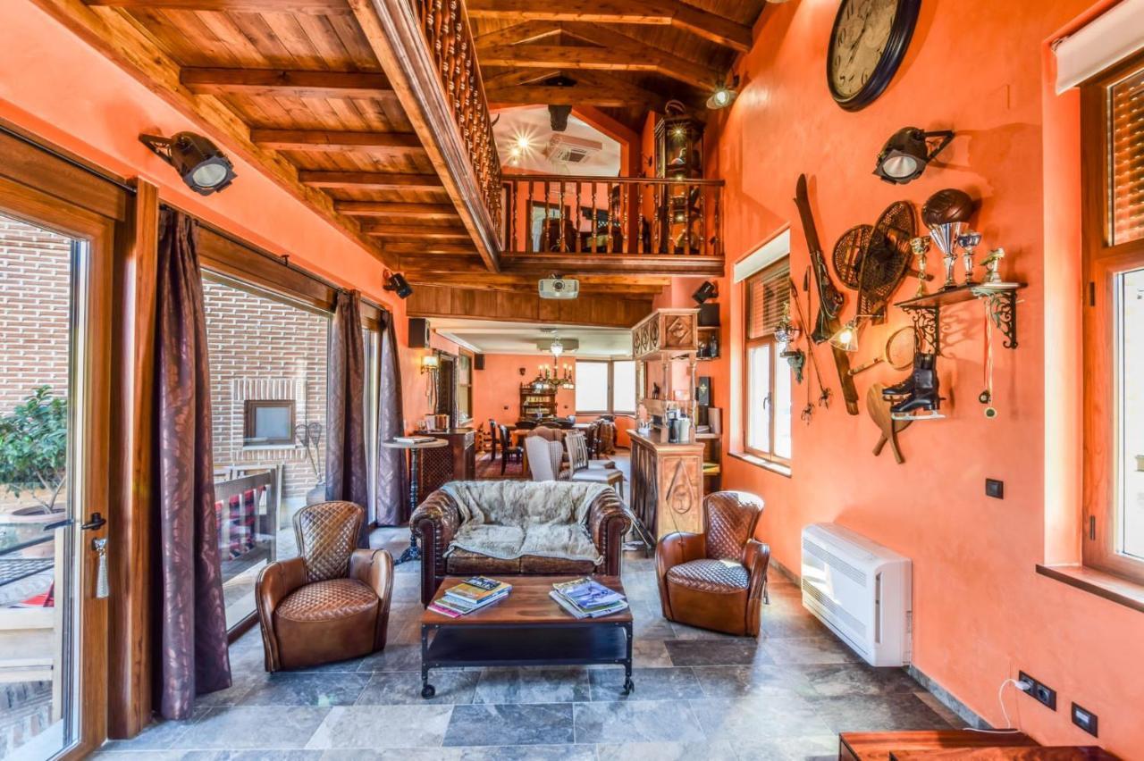 Casa Del Trotamundos ξενώνας Villamayor de Campos Εξωτερικό φωτογραφία