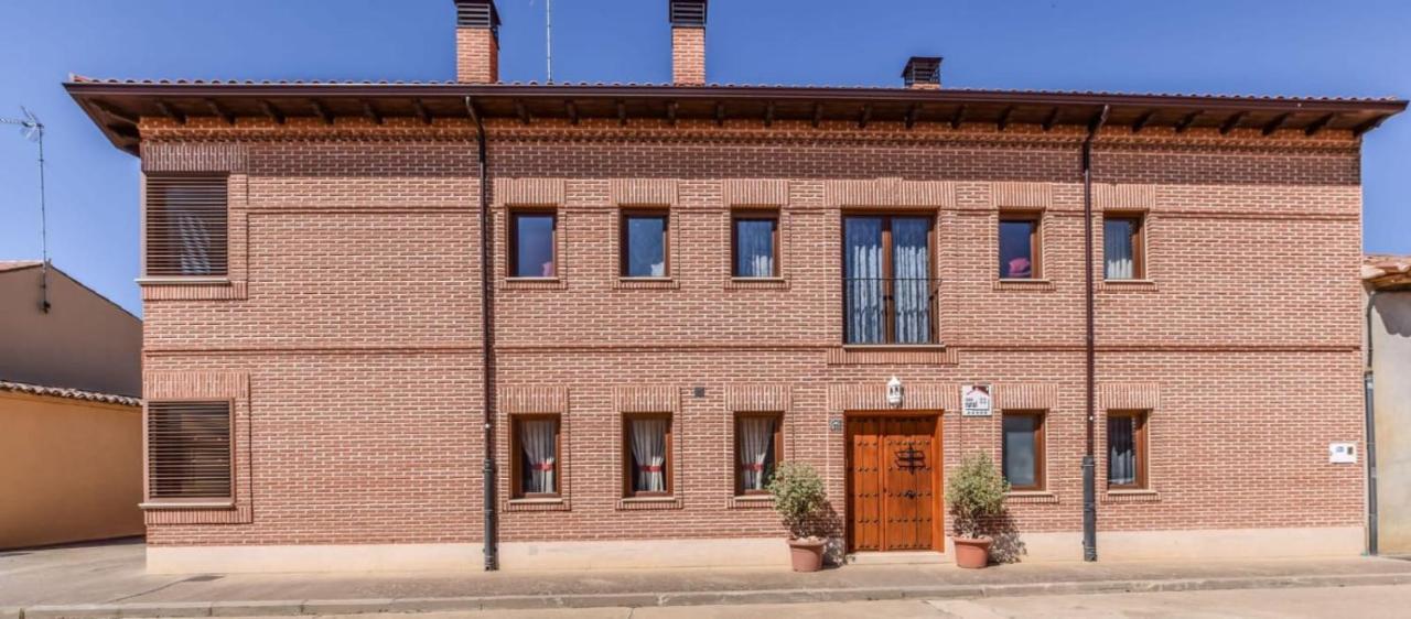 Casa Del Trotamundos ξενώνας Villamayor de Campos Εξωτερικό φωτογραφία
